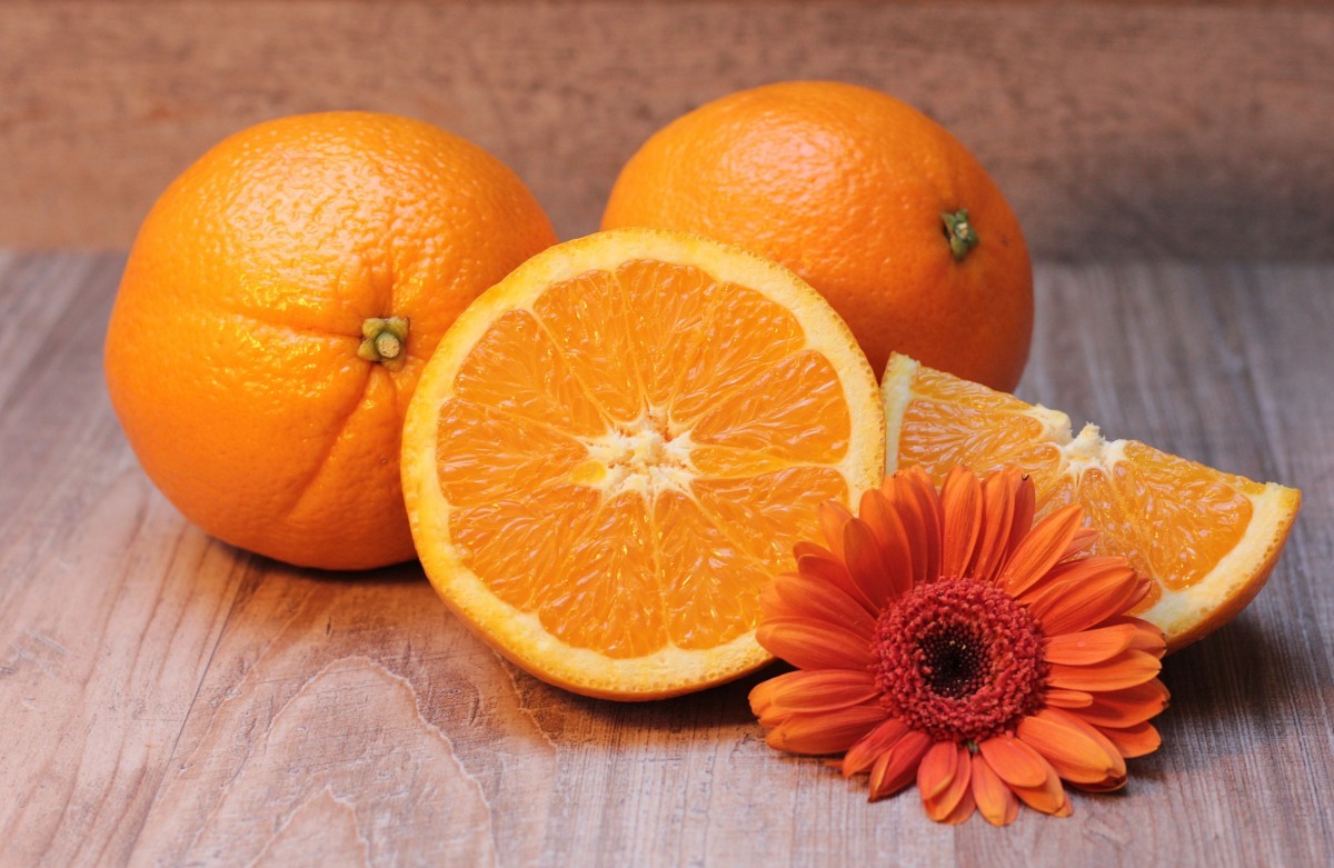 ¿Cuánta vitamina C tiene la naranja?