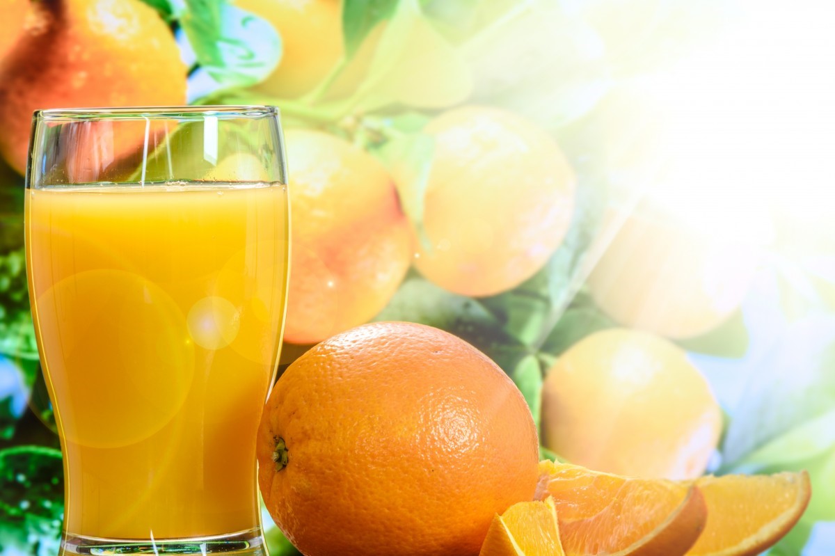 ¿Engorda el zumo de naranja?