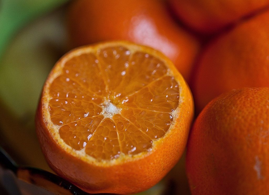 ¿Qué vitaminas aporta la naranja?